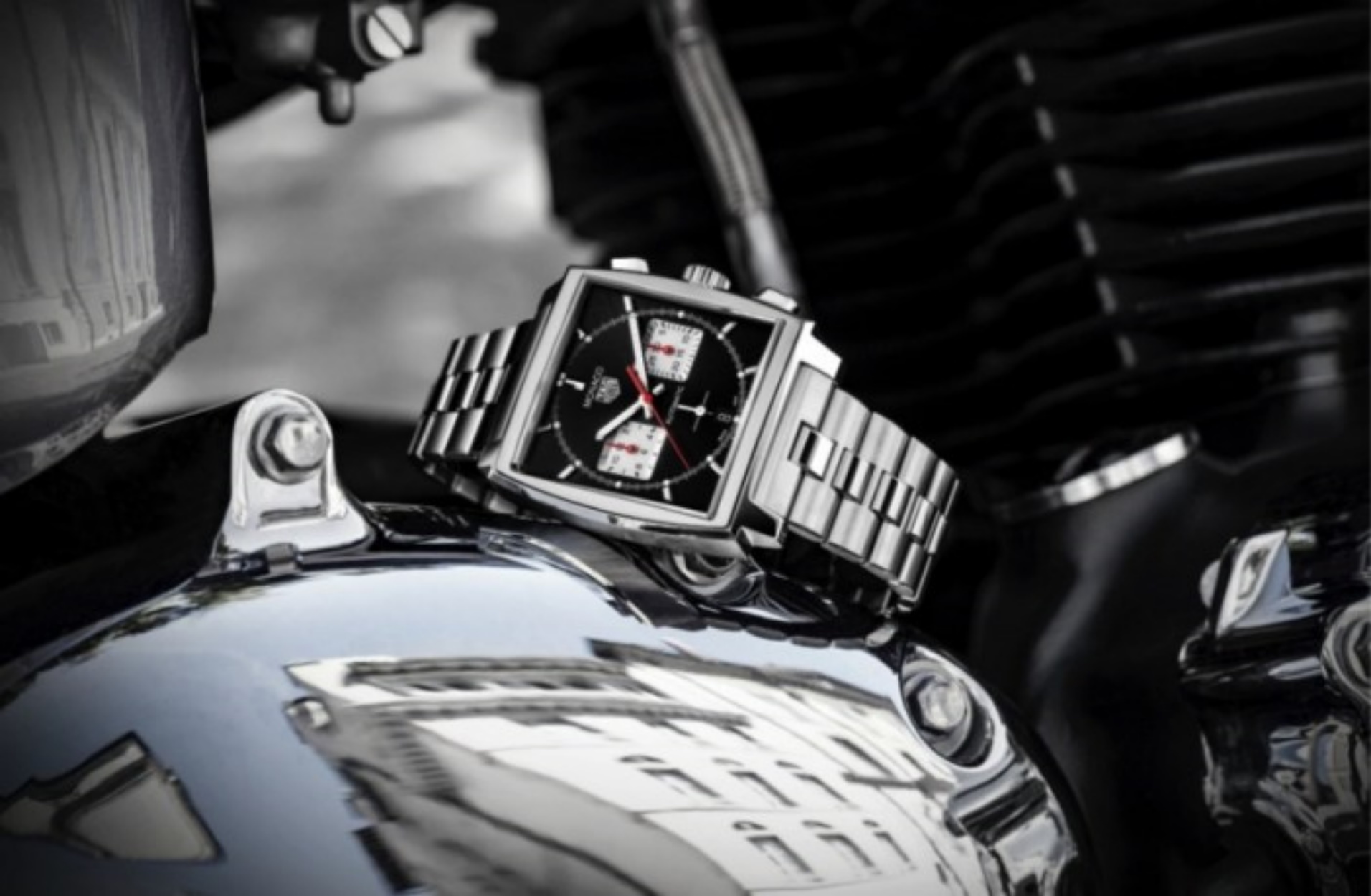 Η TAG Heuer κυκλοφόρησε μια νέα έκδοση του εμβληματικού χρονογράφου Monaco
