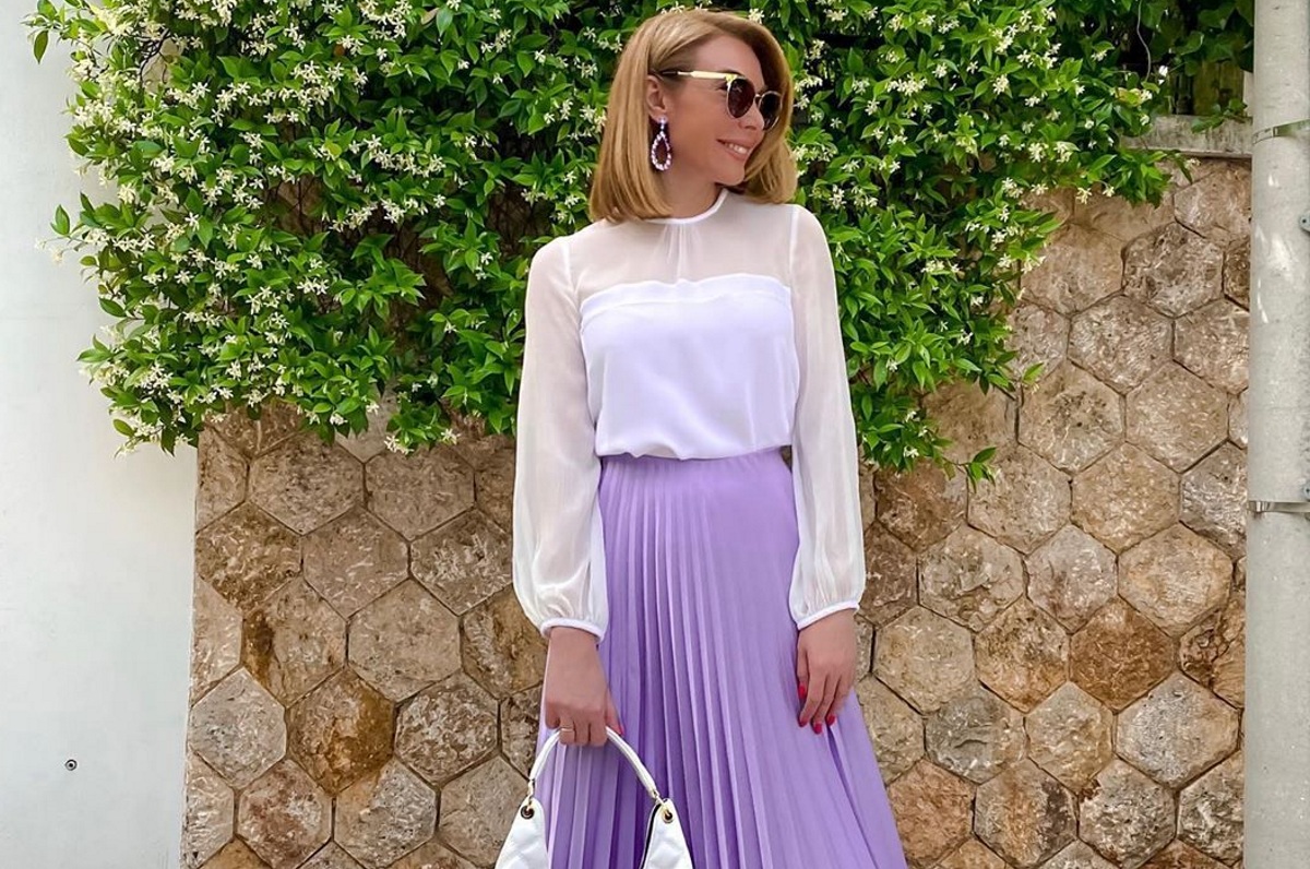 Tατιάνα Στεφανίδου: Η πόζα της στο κέντρο της Αθήνας με άψογο στυλ!