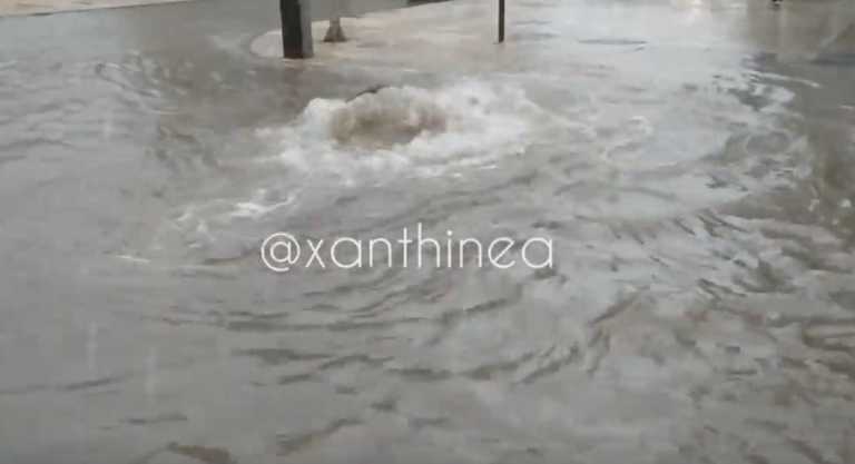 Ξάνθη: “Βούλιαξε” η πόλη μετά από λίγα λεπτά βροχής! Η πηγή των προβλημάτων μέσα σε ένα βίντεο