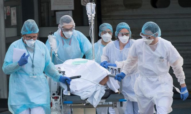 Κορονοϊός: 150 υγειονομικοί νοσούν από Covid-19 στα νοσοκομεία όλης της χώρας