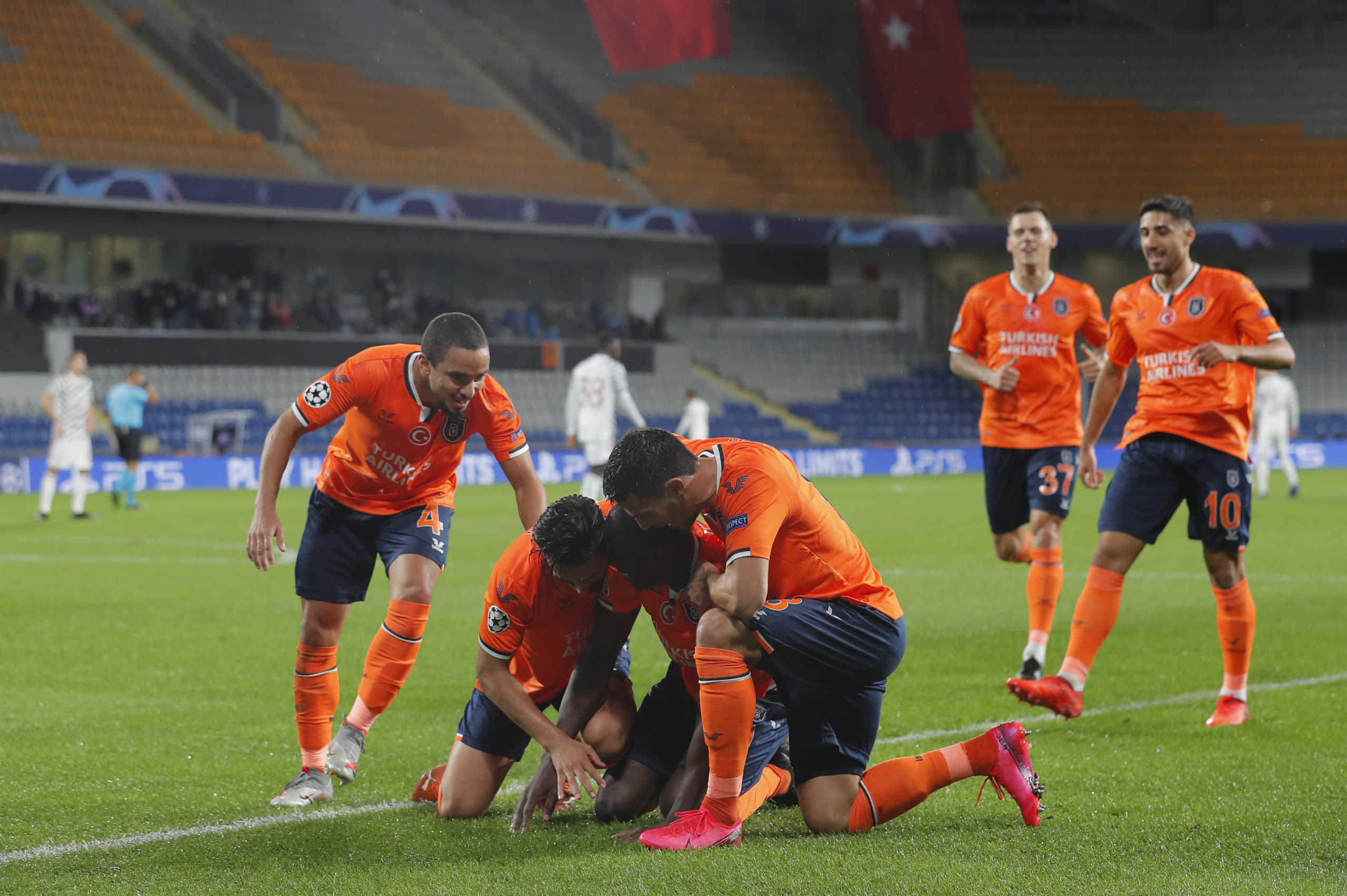 Soccer Football - Champions League - Group H - Istanbul Basaksehir F.K. v Manchester United - Basaksehir Fatih Terim Stadium, Istanbul, Turkey - November 4, 2020  Istanbul Basaksehir's Demba Ba celebrates scoring their first goal with teammates REUTERS