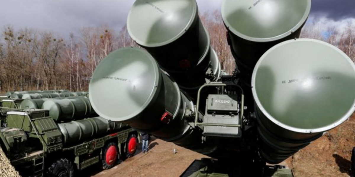 “Αισιόδοξη” η Τουρκία: Δεν περιμένουμε κυρώσεις από τον Μπάιντεν για τους πυραύλους S-400