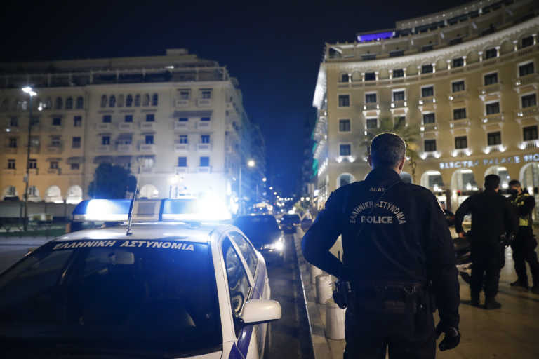 Lockdown: Ασταμάτητοι έλεγχοι στη Θεσσαλονίκη και νυχτερινές περιπολίες (pics)