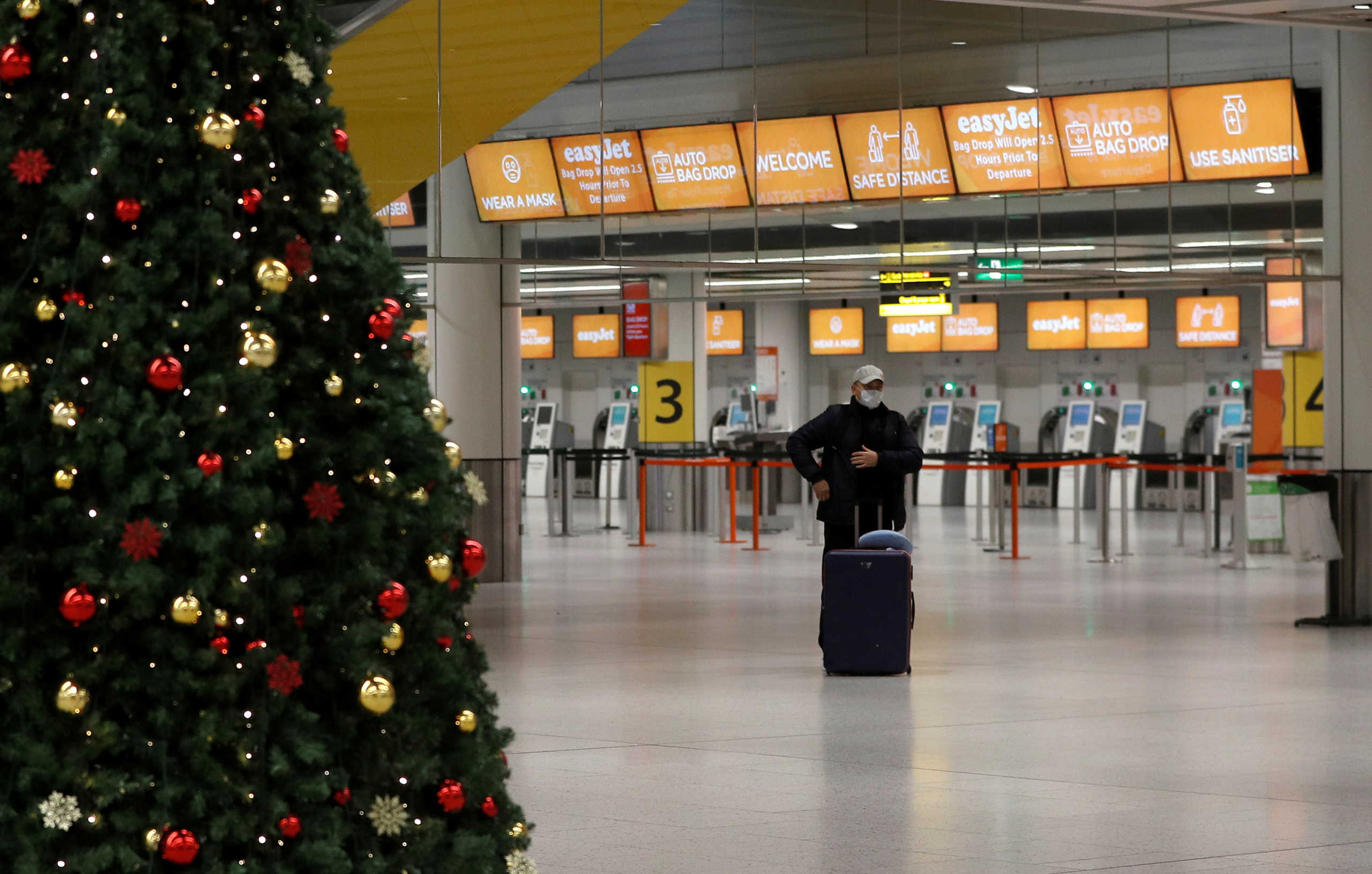 Ιταλία: Αναστέλλει τις πτήσεις από και προς τη Βρετανία λόγω της μετάλλαξης του κορονοϊού