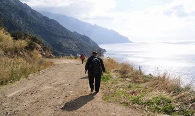 Γιατί ο ασθενής είναι «ωδιπόρος» και όχι «οδοιπόρος»;