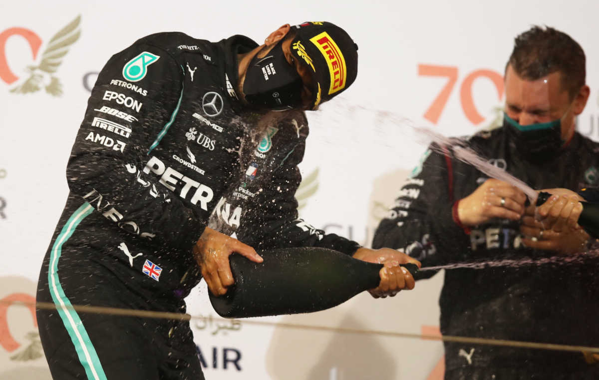 Formula 1: Νικητής ο Χάμιλτον στο επεισοδιακό Grand Prix του Μπαχρέιν
