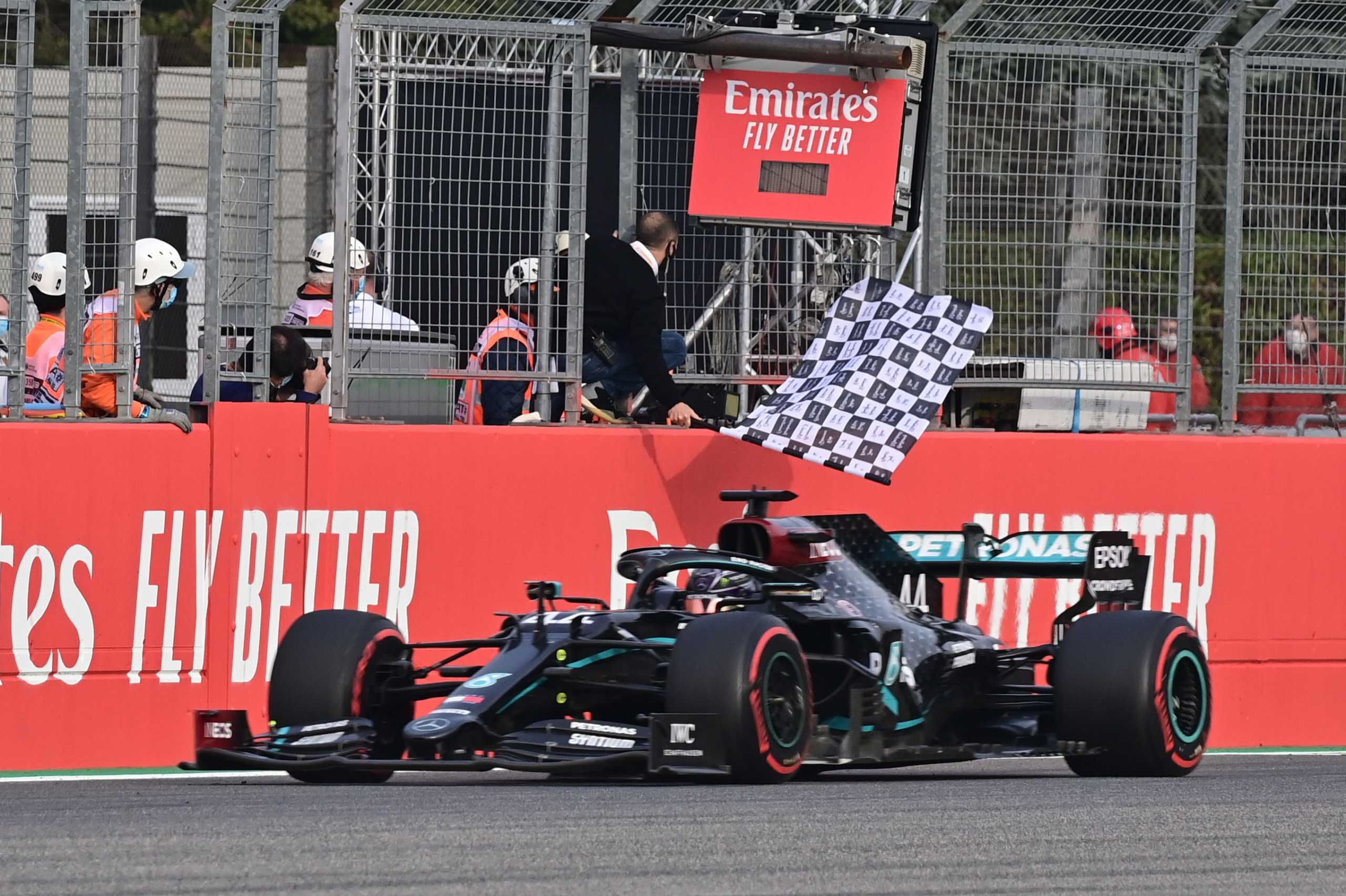 Formula One F1 - Emilia Romagna Grand Prix - Autodromo Enzo e Dino Ferrari, Imola, Italy - November 1, 2020  Mercedes' Lewis Hamilton crosses the finish line to win the race Pool via Reuters