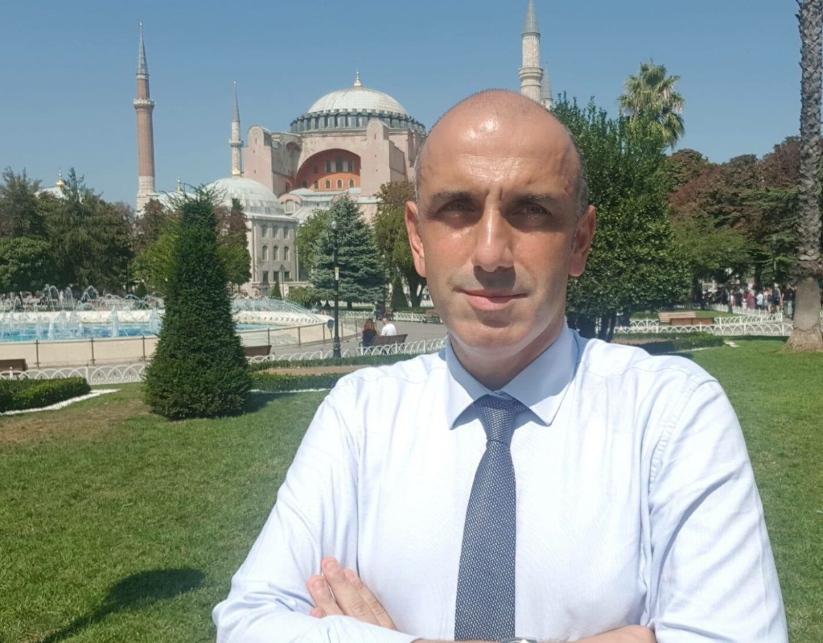 Μανώλης Κωστίδης: Ημερολόγιο κορονοϊού στην Τουρκία – Τα χάπια που του έδωσαν, και ο έλεγχος της αστυνομίας