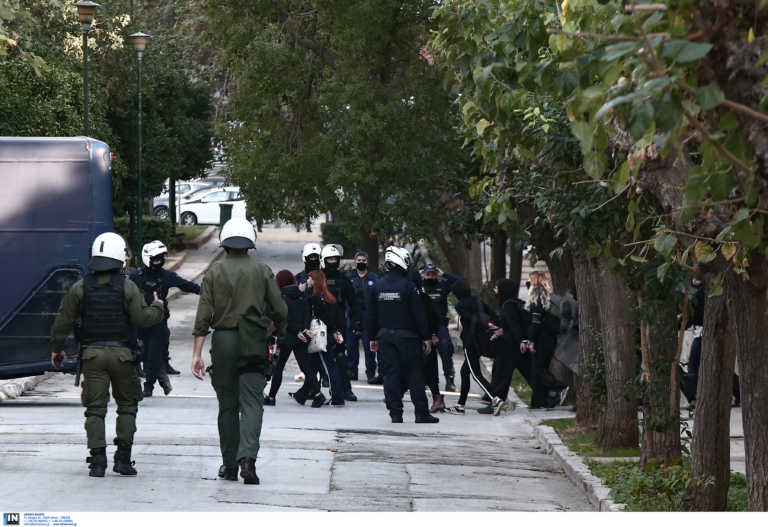 Πολυτεχνείο: Ελεύθεροι και οι 91 συλληφθέντες