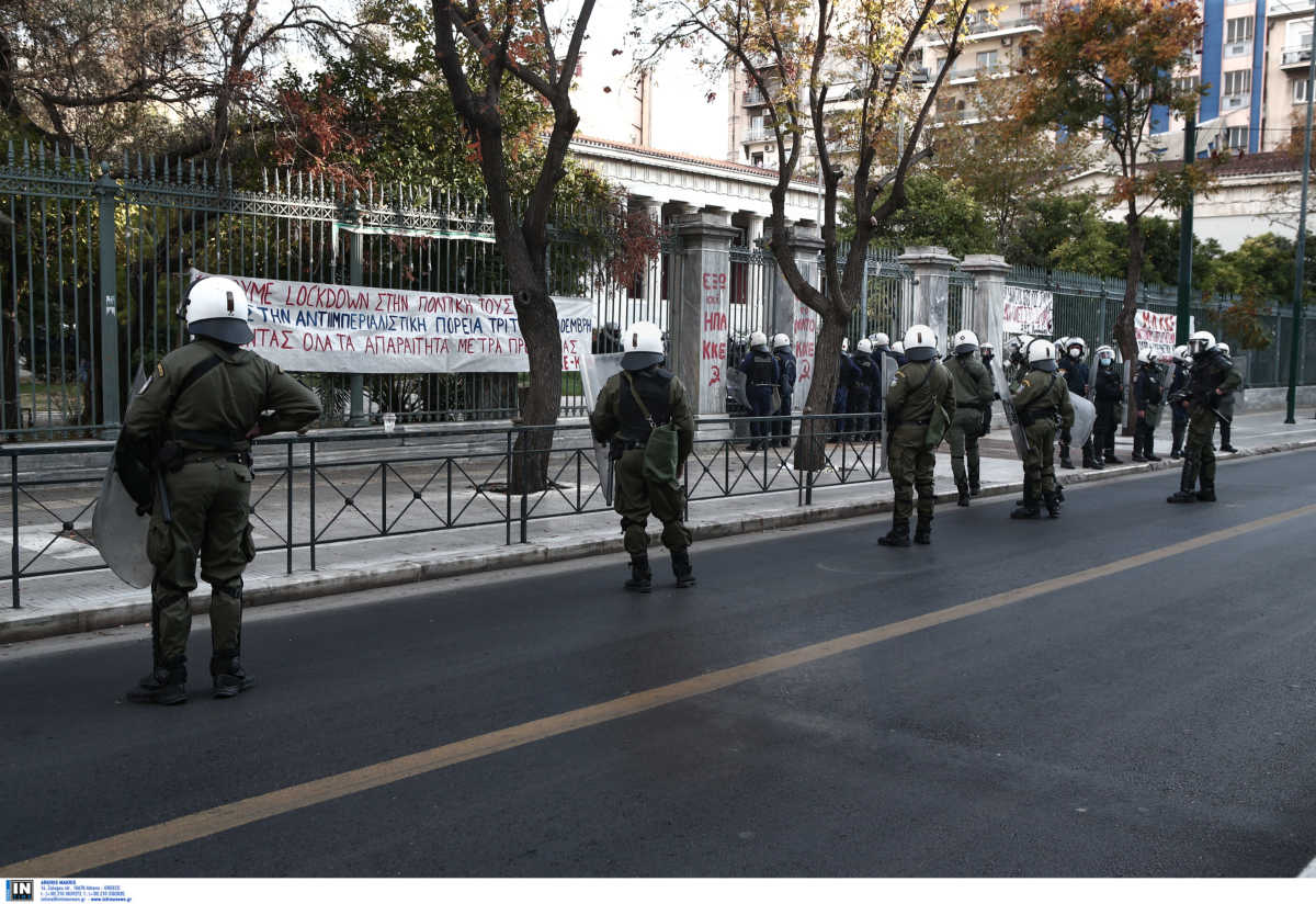 Πολυτεχνείο - Lockdown : 5.000 αστυνομικοί στο δρόμο, ελικόπτερα και drones στον αέρα