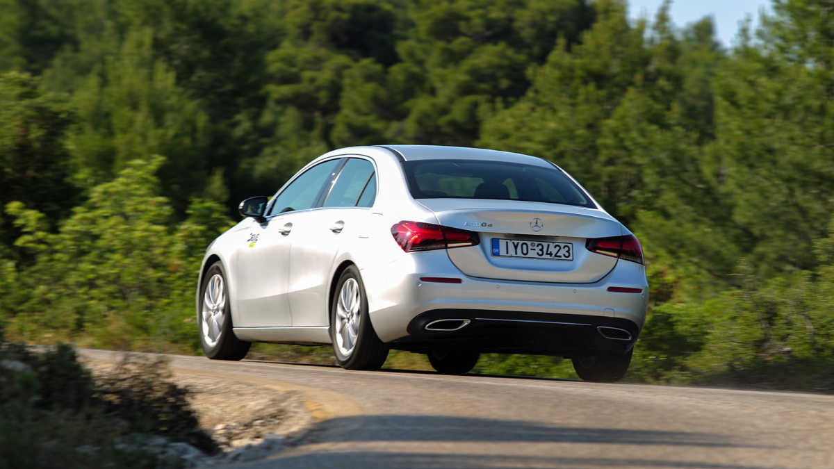 mercedes-benz_a180d_sedan_7g-dct