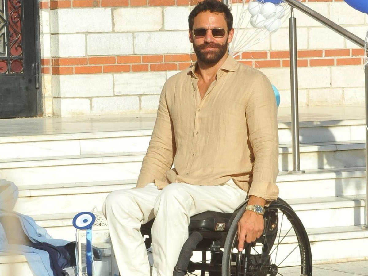 Ληστές έκαναν άνω κάτω το σπίτι του παραολυμπιονίκη Αντώνη Τσαπατάκη – Δείτε εικόνες μετά τη ληστεία