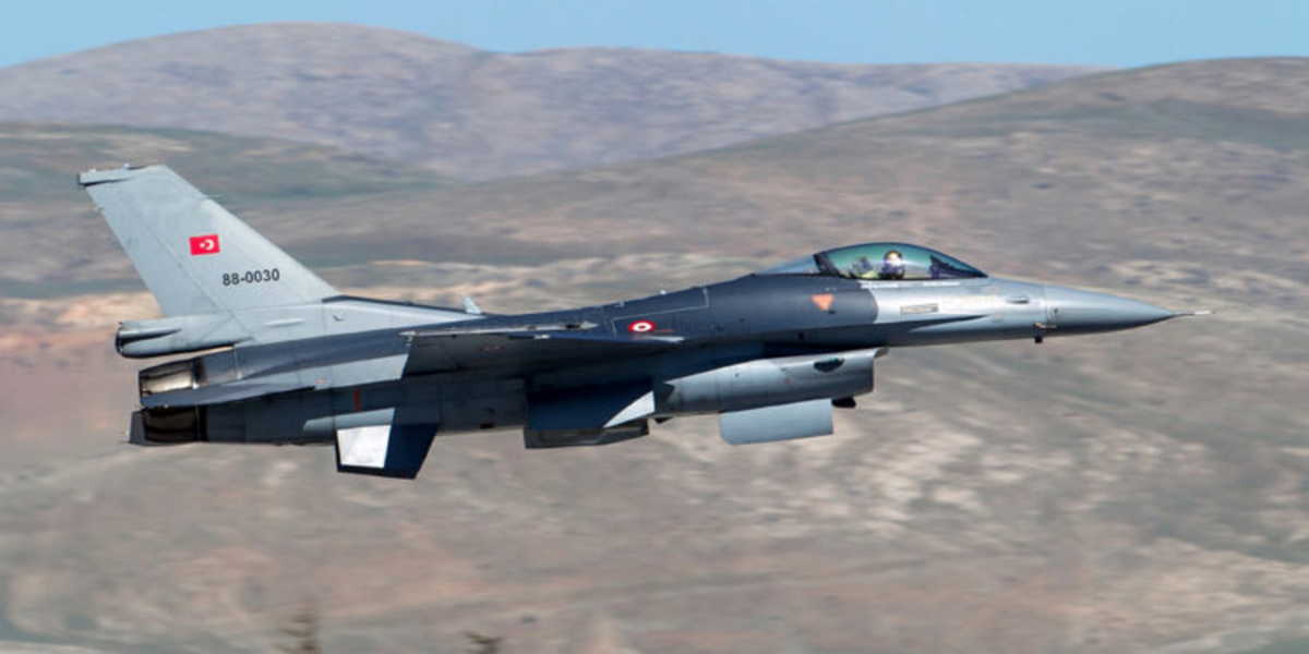 Με "δεύτερο γύρο" υπερπτήσεων χτύπησαν ξανά τα τουρκικά μαχητικά F-16 στο Αιγαίο