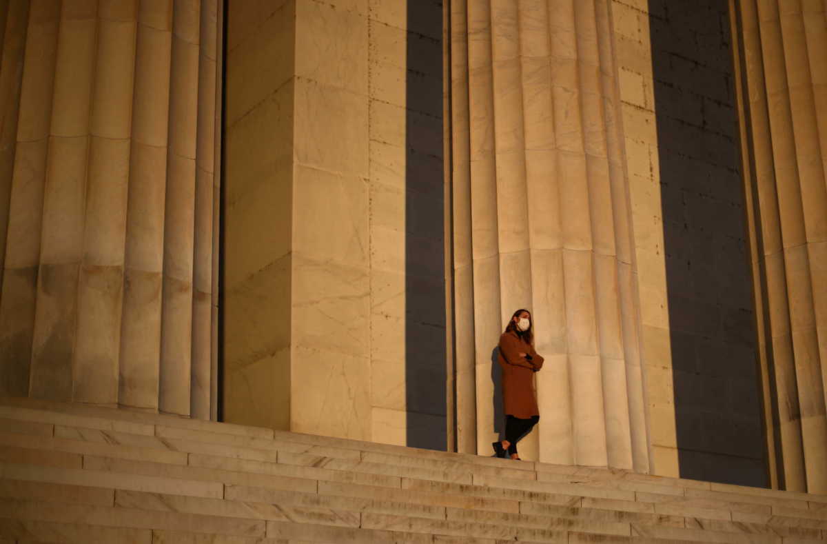 Κορονοϊός: Απαγόρευση συναθροίσεων