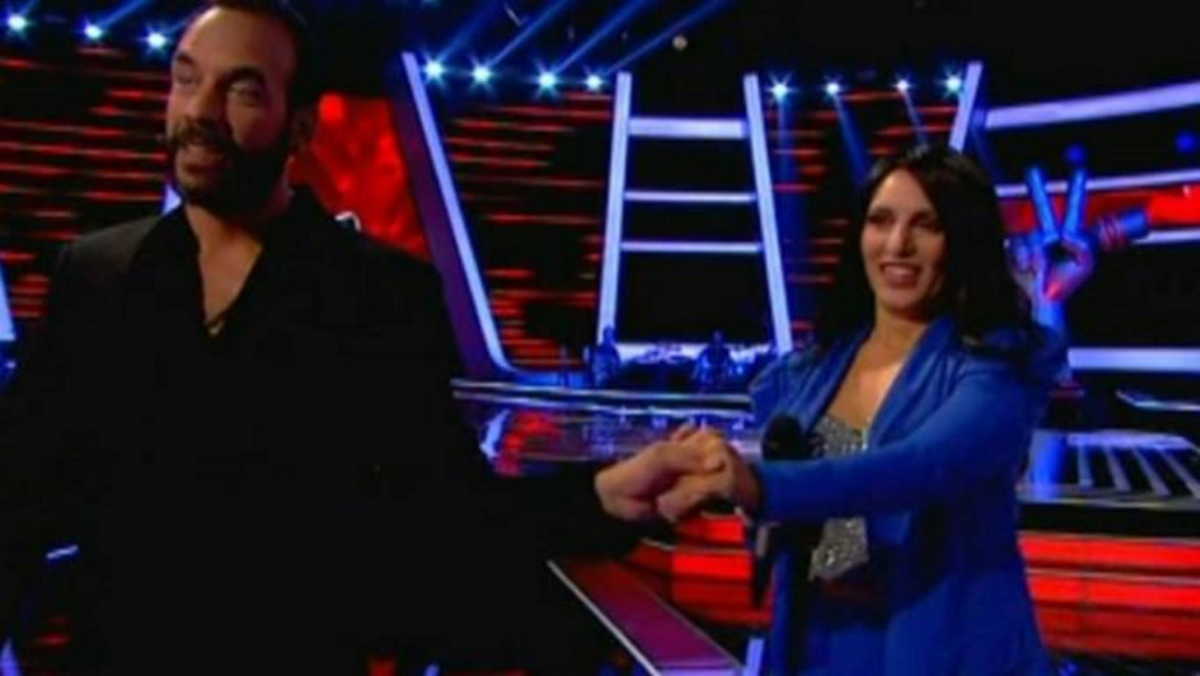The Voice: Φλέρταραν με τον Μουζουράκη αλλά την έχασε μέσα από τα χέρια του