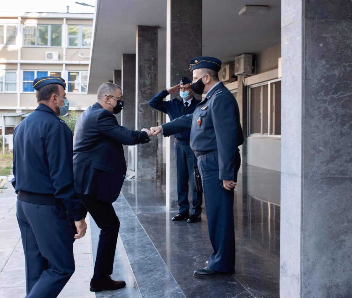 Ο Αλκιβιάδης Στεφανής στην “πρώτη γραμμή μάχης” των Ενόπλων Δυνάμεων ενάντια στον κορονοϊό [pics]