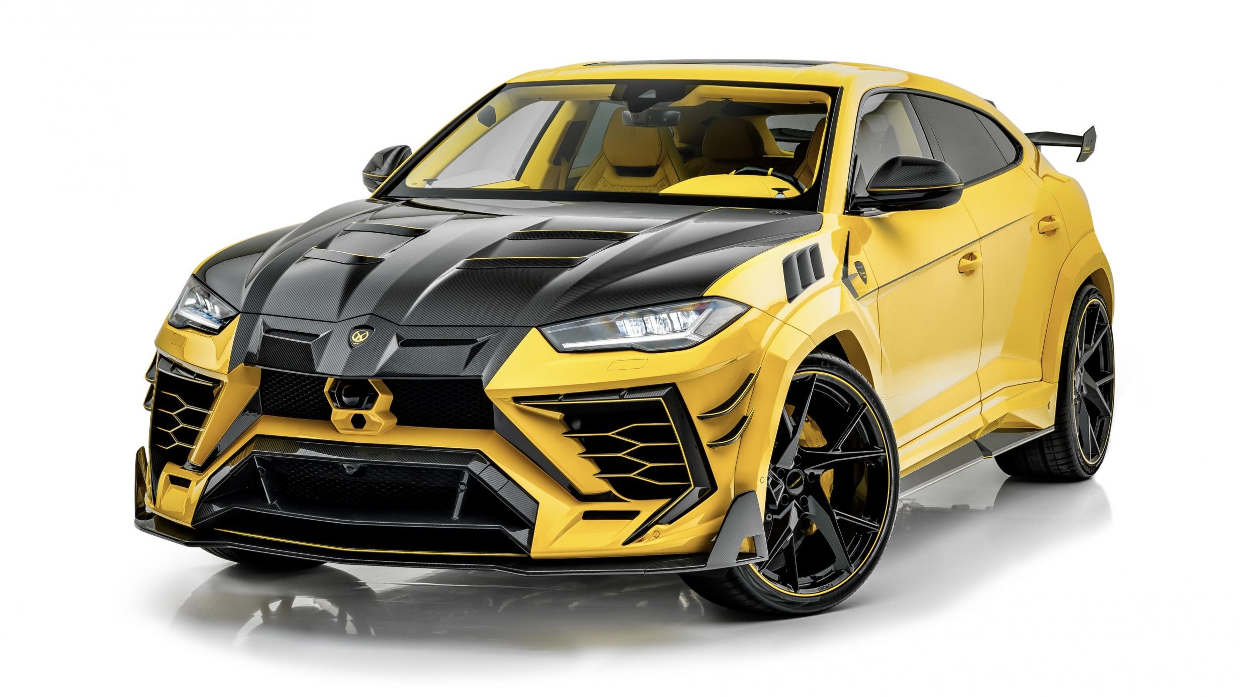 Πόσο κοστίζει αυτή η βελτιωμένη Lamborghini Urus της Mansory;