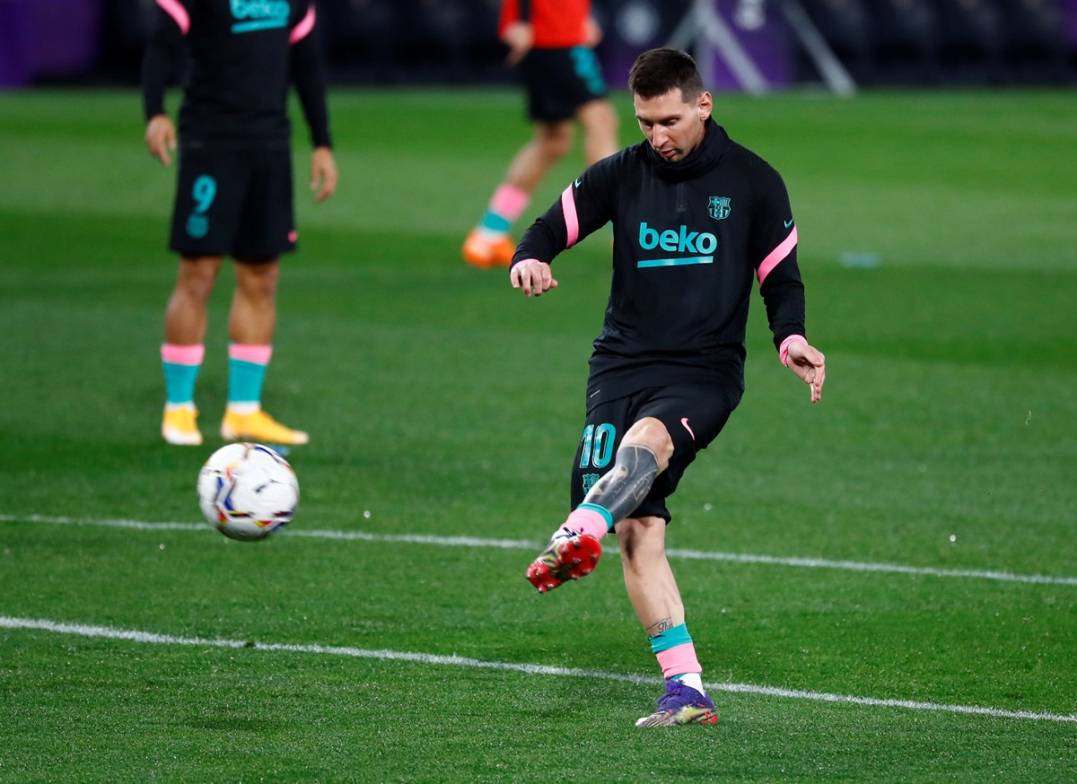 Soccer Football - La Liga Santander - Real Valladolid v FC Barcelona - Estadio Jose Zorrilla, Valladolid, Spain - December 22, 2020 Barcelona's Lionel Messi during the warm up before the match REUTERS