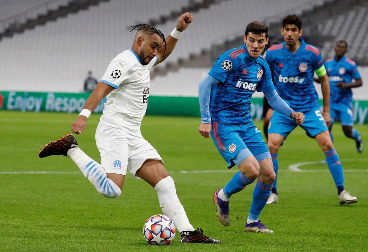 Soccer Football - Champions League - Group C - Olympique de Marseille v Olympiacos - Orange Velodrome, Marseille, France - December 1, 2020  Olympique de Marseille's Dimitri Payet in action REUTERS