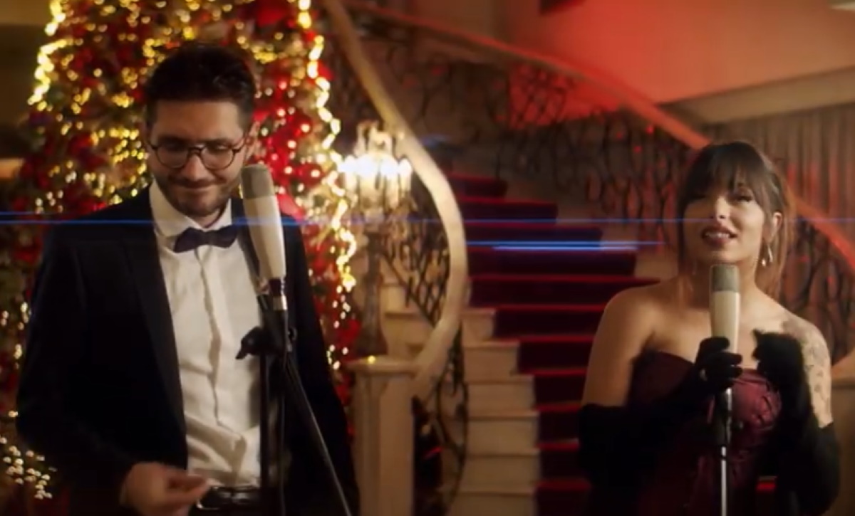 Θεσσαλονίκη «next Christmas»: Μήνυμα ελπίδας εμπνευσμένο από το τραγούδι των Wham (video)