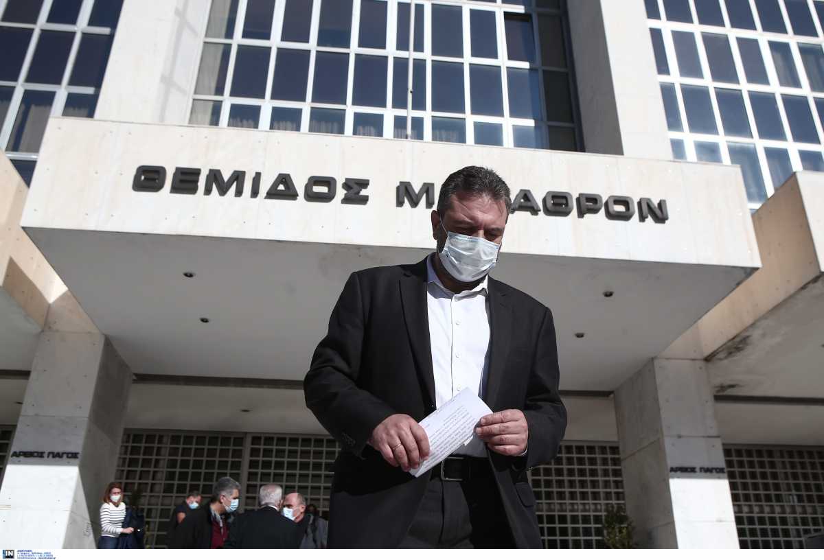 Άρση ασυλίας του Σταύρου Αραχωρίτη για τη Folli Follie απόντος του ΣΥΡΙΖΑ