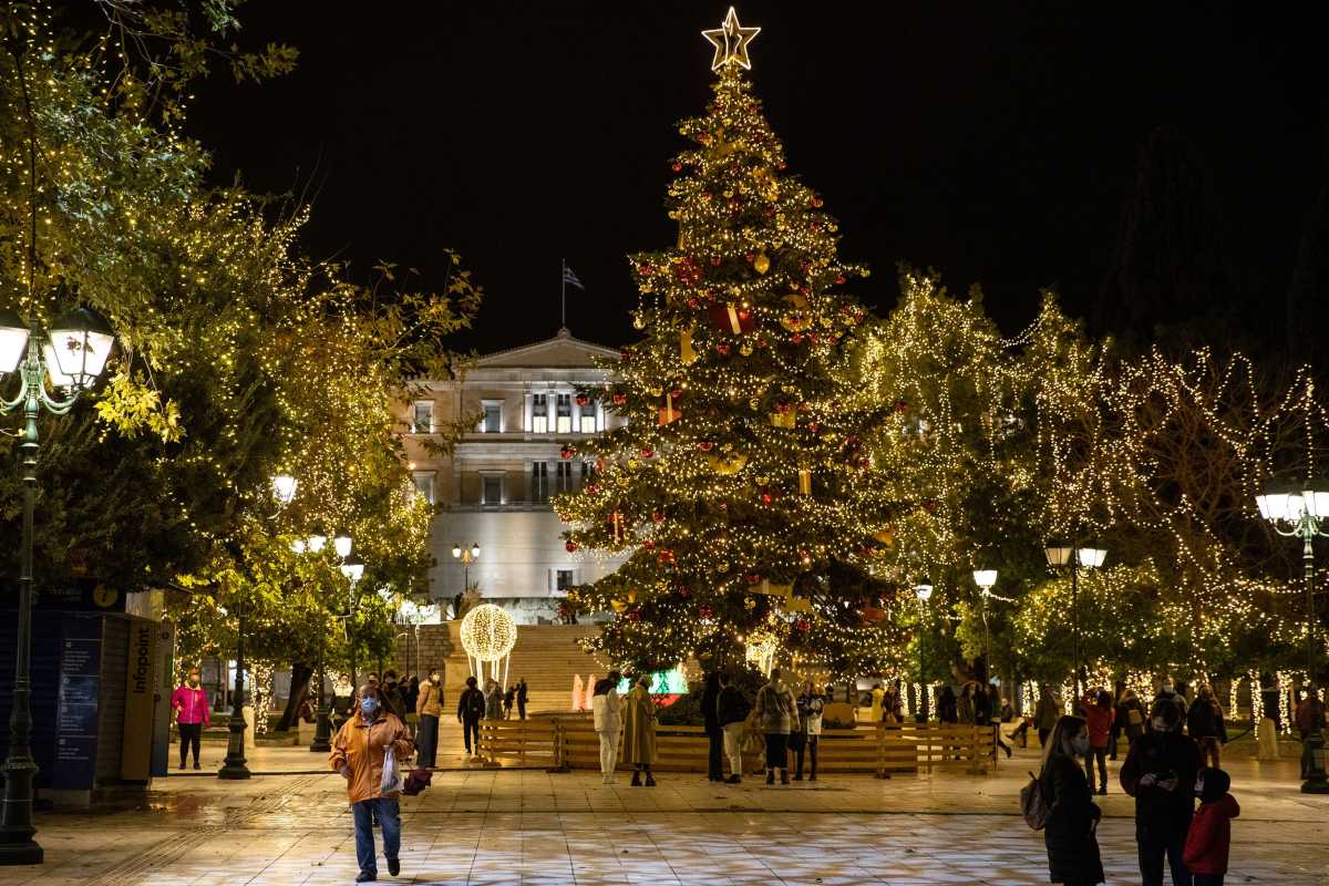 Αστυνομία και στα σπίτια τα Χριστούγεννα ανάλογα με τις καταγγελίες – «Επιστρατεύονται» drones και ελικόπτερα