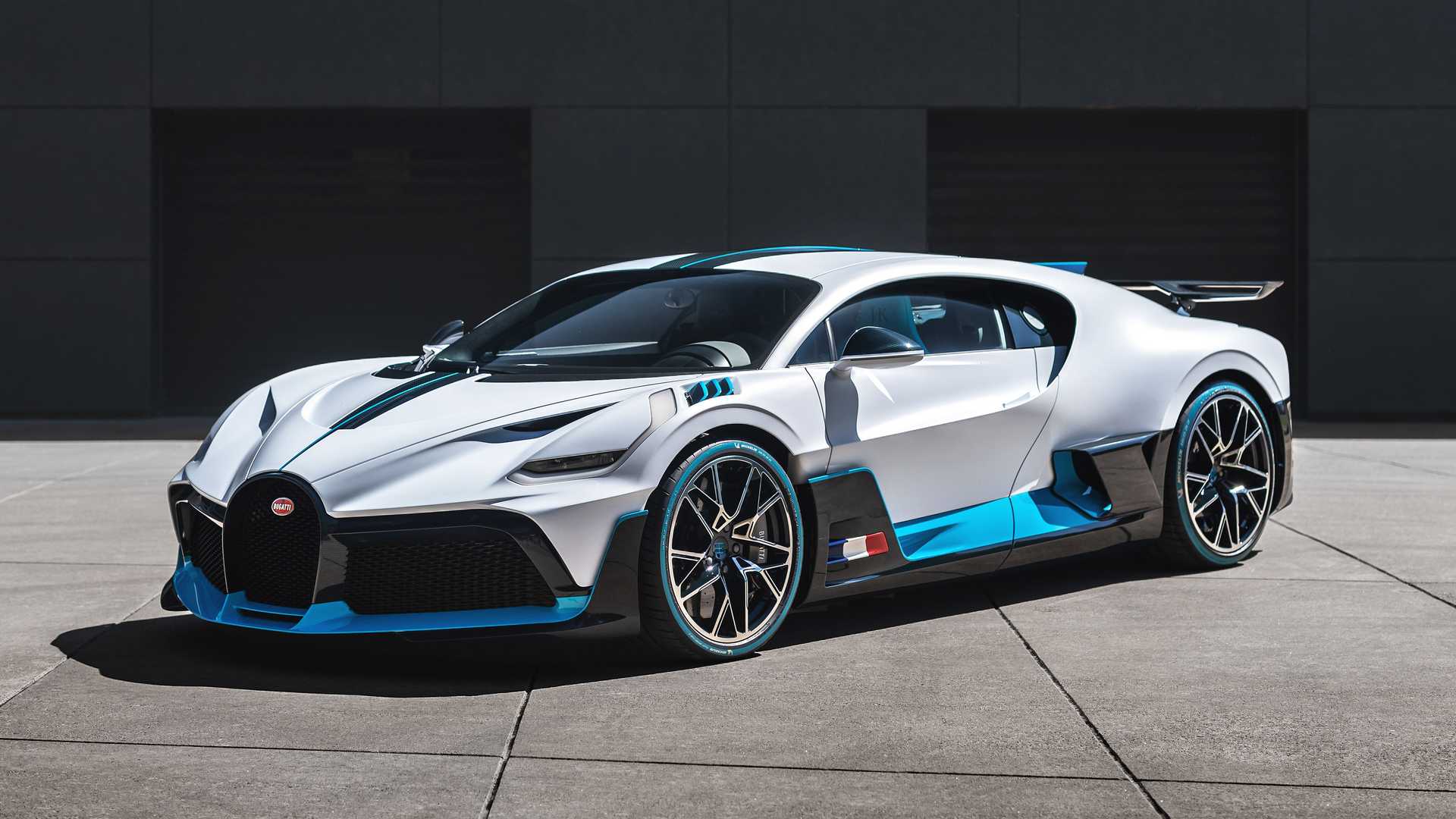 Πόσο κοστίζει σήμερα μια Bugatti Divo;