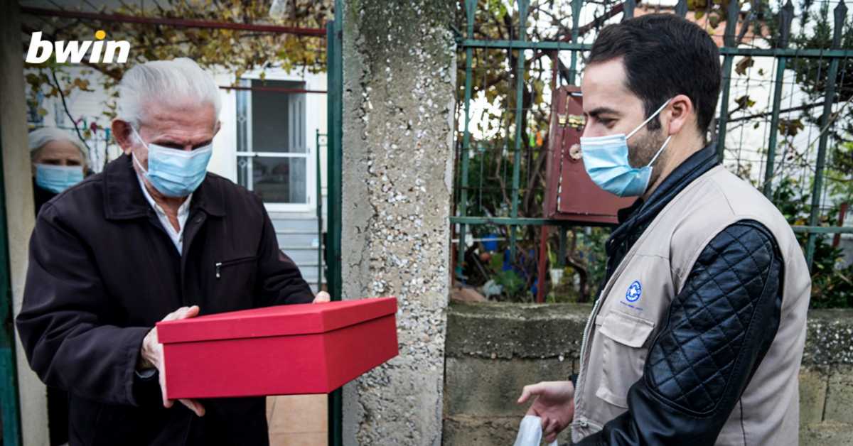 Χριστουγεννιάτικη πρωτοβουλία αγάπης από την bwin: Δίπλα σε ηλικιωμένους και μοναχικούς