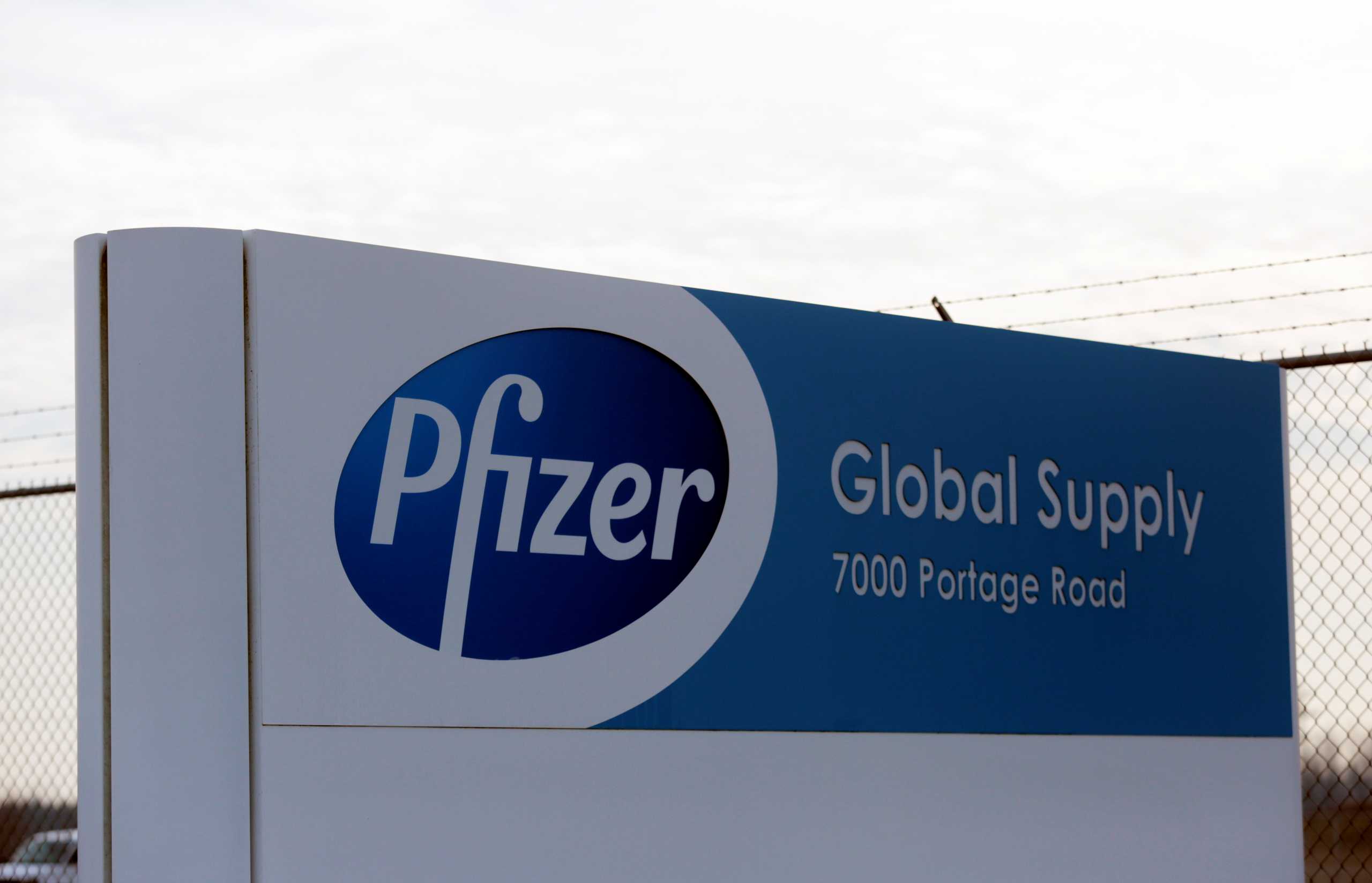 The Pfizer Global Supply manufacturing plant is seen in Portage, Michigan, U.S., December 11, 2020.   REUTERS