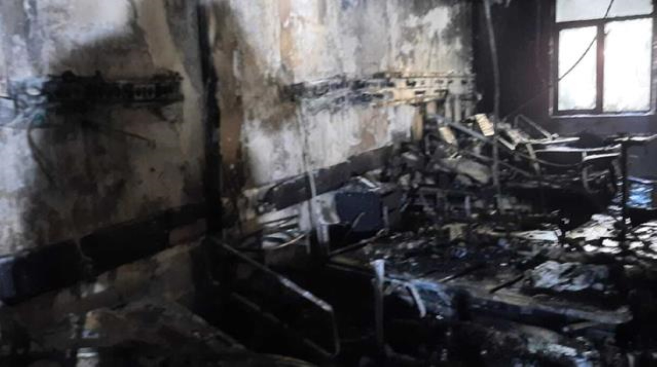 Τουρκία: Έφτασαν τους 10 οι νεκροί από τη φωτιά στο νοσοκομείο