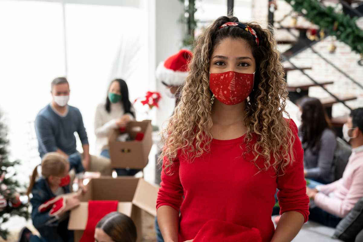 COVID-19: Τηρήστε 5 αρχές για να μην κολλήσετε μέσα στο σπίτι ακόμα και αν βρεθείτε με άτομα που ασθενούν