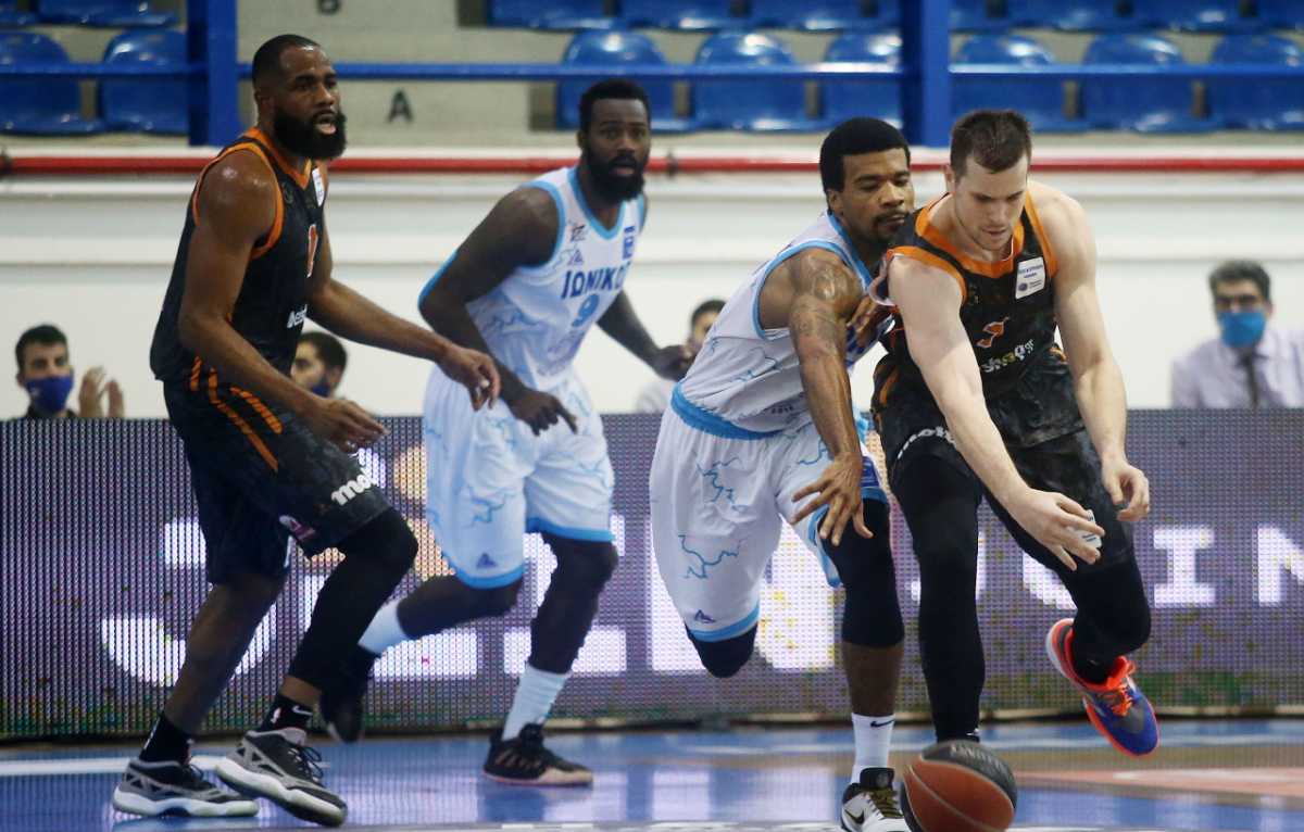 Basket League: Ο ΠΑΟΚ έσπασε την κατάρα, το Λαύριο σόκαρε τον Ηρακλή (video)