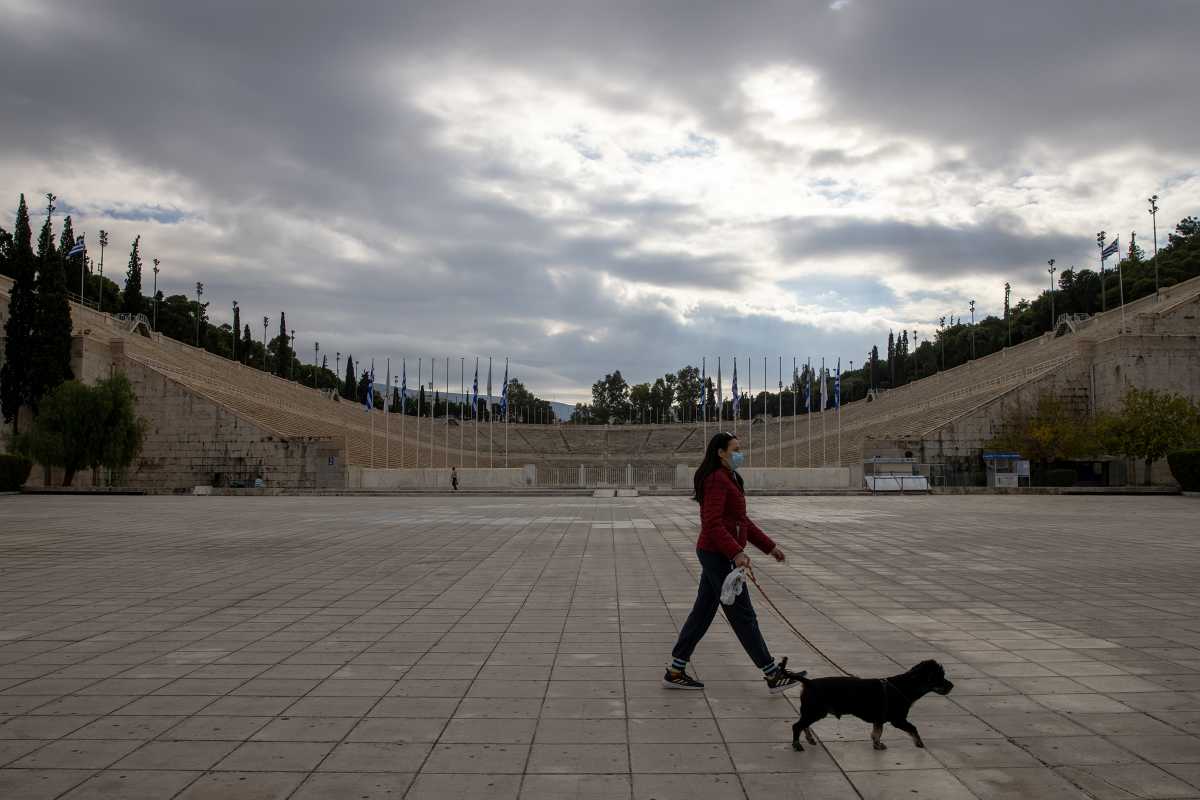 Κορονοϊός: «Κόκκινο» το κέντρο της Αθήνας – Πού εντοπίζονται τα 252 κρούσματα της Αττικής
