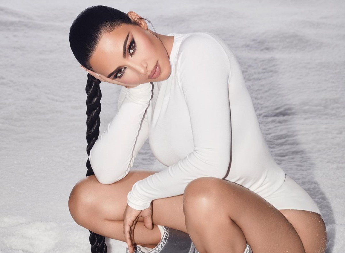 Kim Kardashian: Η απίστευτα… λεπτή μέση της που τρέλανε το Instagram!