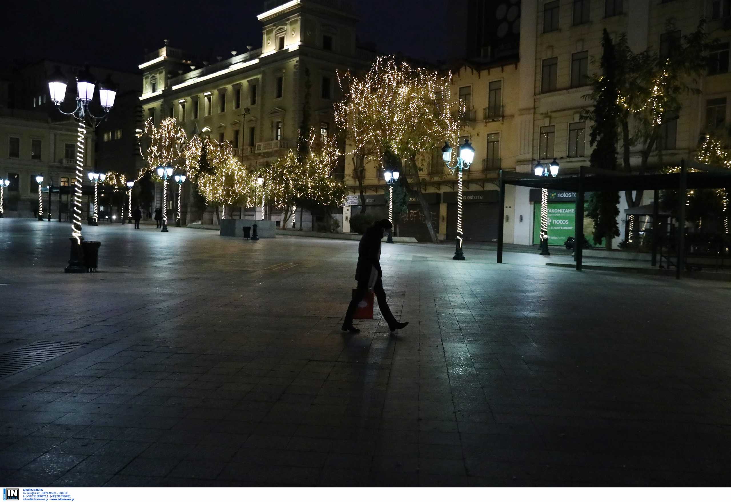 Δείκτης θετικότητας: Όλο πέφτει κι όλο τα lockdown αυξάνονται – Πώς θα γίνουν τα μαζικά τεστ κορονοϊού