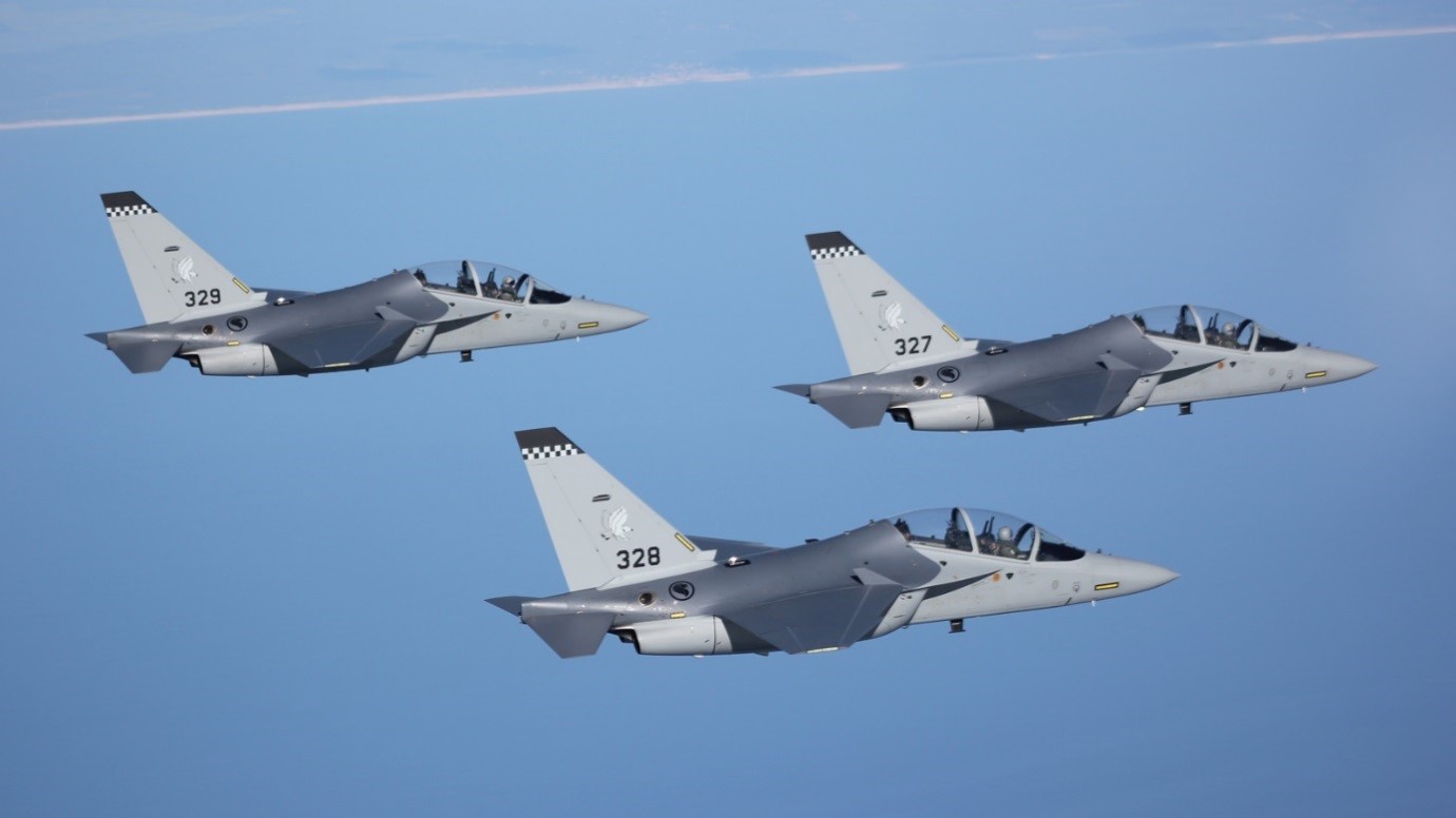 Την πρόταση απόκτησης του αεροσκάφους M-346 παρουσίασε ο ΥΕΘΑ στην Επιτροπή Εξοπλισμών της Βουλής
