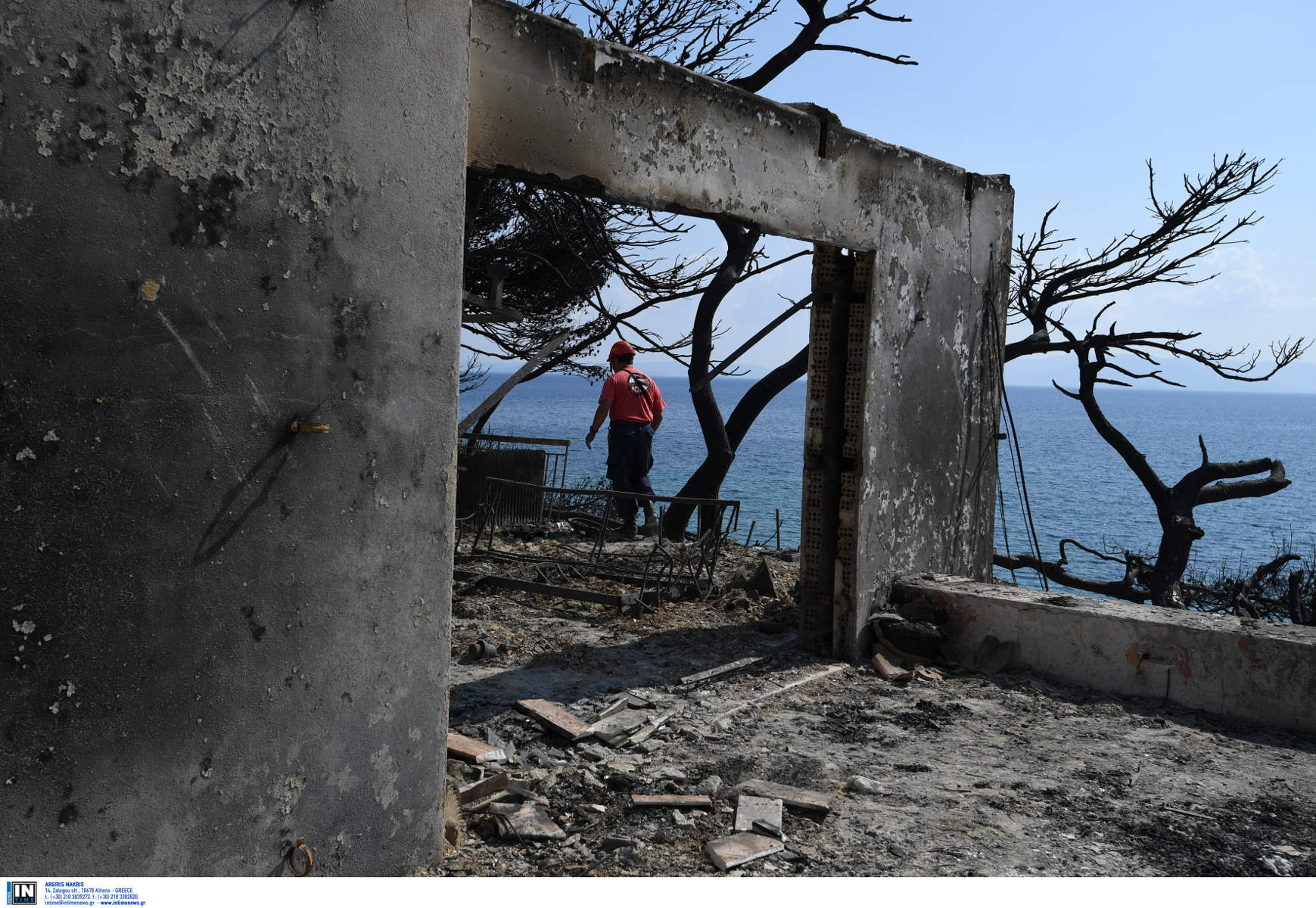 Μάτι: «Αγκαλιάσαμε τα παιδιά να τα σώσουμε» κατέθεσε γυναίκα που γλίτωσε από τις φλόγες