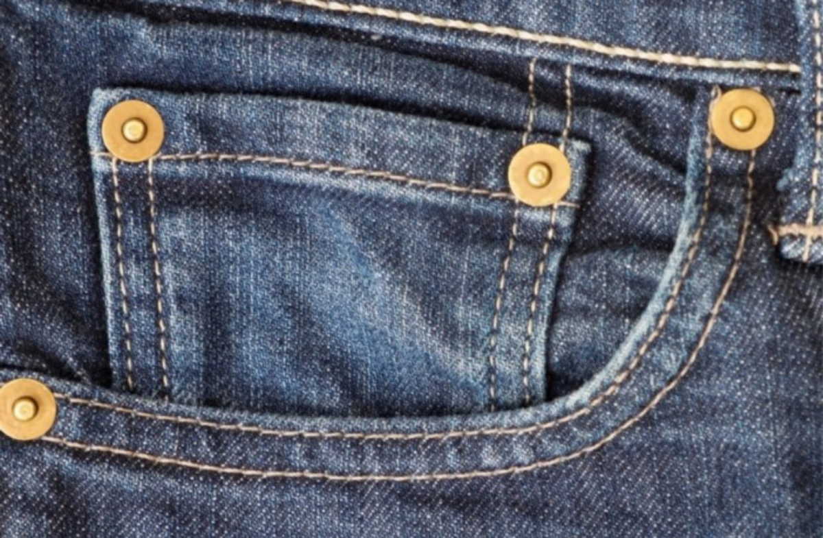 Σε τι χρησιμεύει αυτή η μικροσκοπική τσέπη στον τζιν παντελόνι σου;