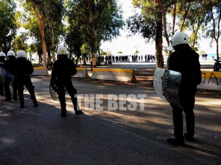 Αλέξανδρος Γρηγορόπουλος: Μυρίζει μπαρούτι στην Πάτρα! ΜΑΤ απέναντι σε αντιεξουσιαστές (Βίντεο)