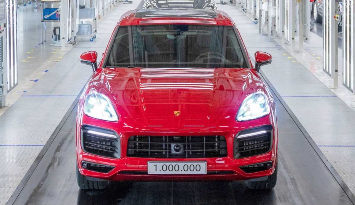 Cayenne: Το μοντέλο που έσωσε την Porsche από την πτώχευση [pics]