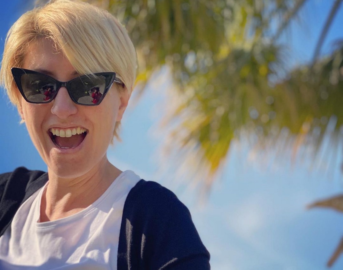 Σία Κοσιώνη: Μπήκε στην κουζίνα και πόζαρε χωρίς ίχνος μακιγιάζ! Τι προσπάθησε να φτιάξει; (pic)