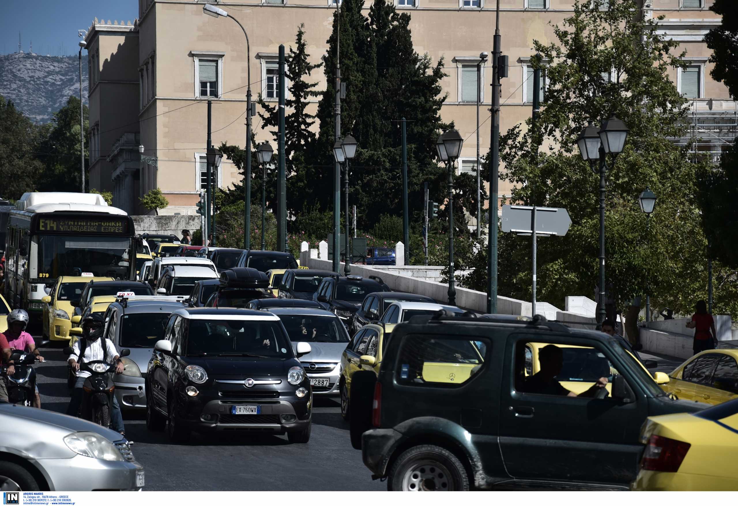 «Φακελώνονται» όλα τα ΙΧ αυτοκίνητα είτε κυκλοφορούν ή είναι σε ακινησία