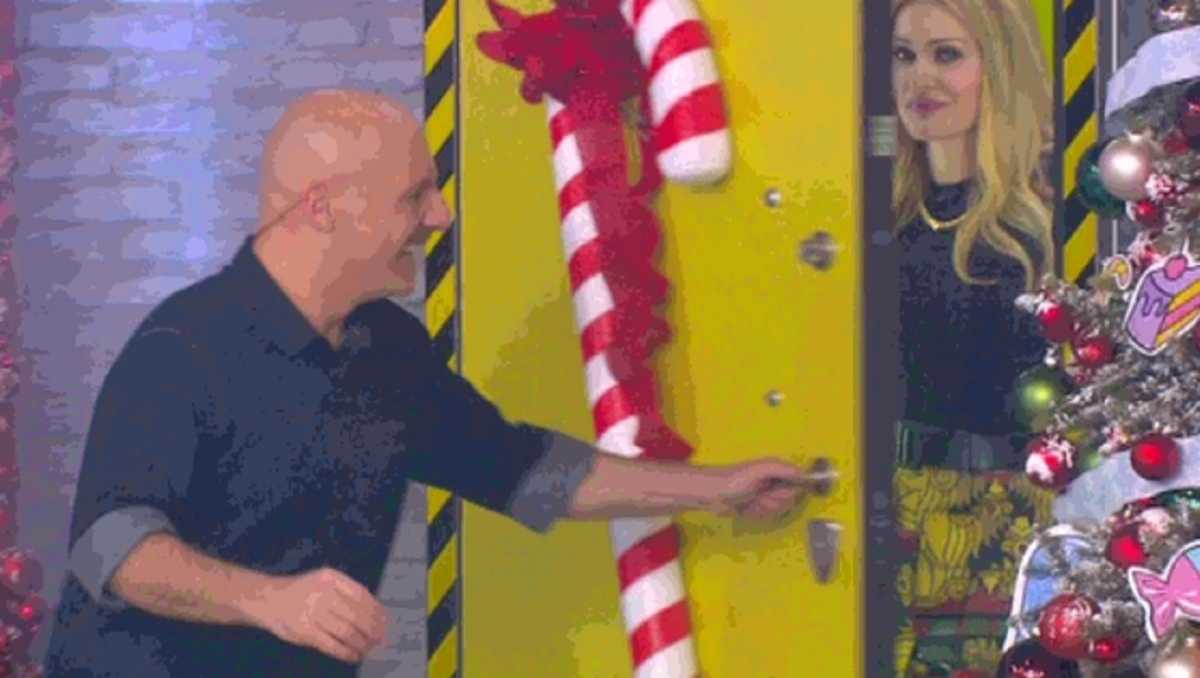 Ο Νίκος Μουτσινάς γιόρτασε στο “Καλό μεσημεράκι” και η Νατάσα Θεοδωρίδου…