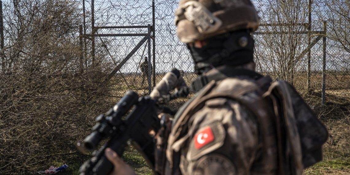 “Σάλος” στην Τουρκία: Επιφανής πρώην… διπλωμάτης συνελήφθη στα σύνορα με “τρομακτική” ποσότητα ναρκωτικών!