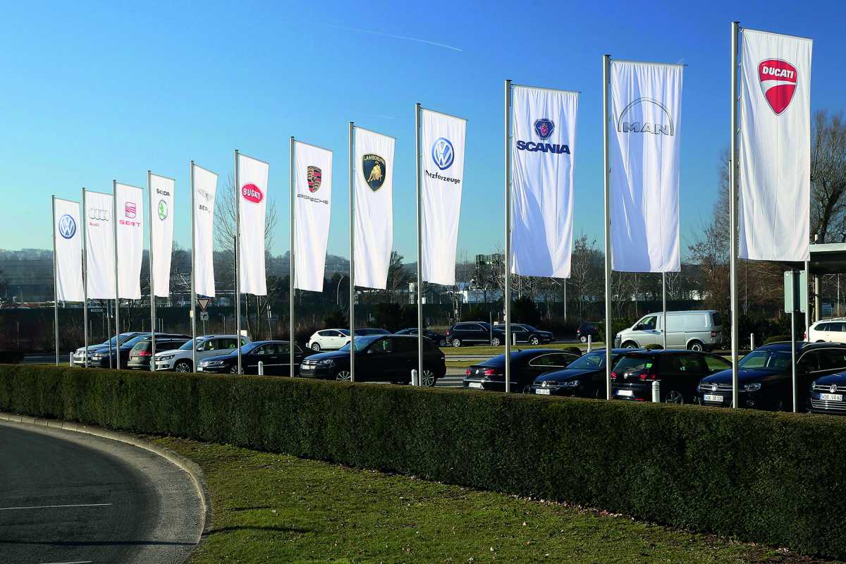 Volkswagen Group: Θα κρατήσει τις Lamborghini και Ducati