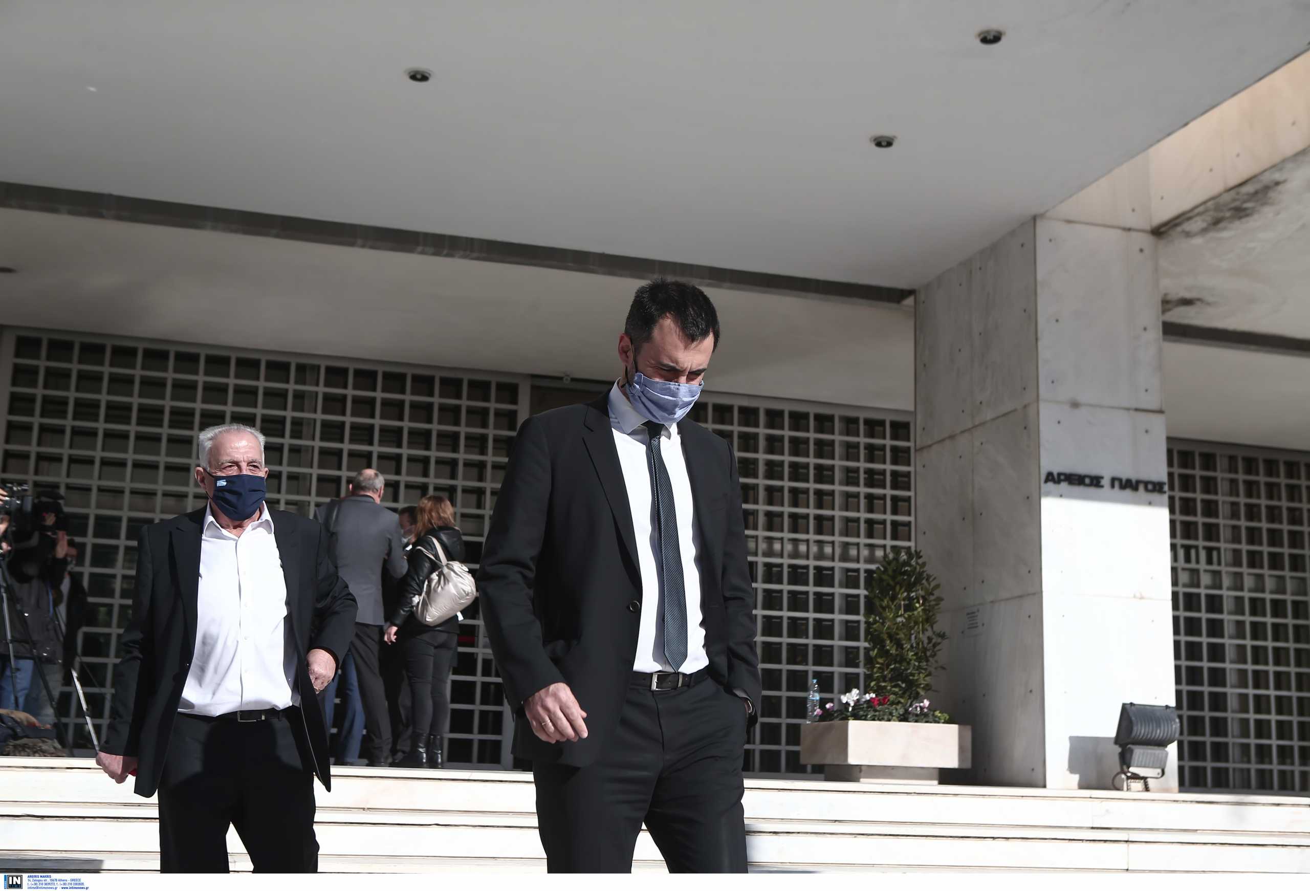 Στη Βουλή οι δικογραφίες για Παππά, Φλαμπουράρη, Χαρίτση για τηλεοπτικές άδειες και Folli Follie