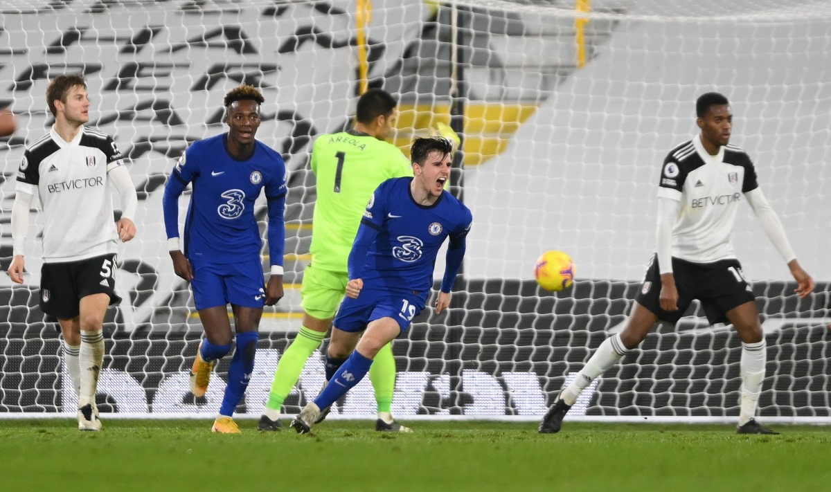 Soccer Football - Premier League - Fulham v Chelsea - Craven Cottage, London, Britain - January 16, 2021 Chelsea's Mason Mount celebrates scoring their first goal Pool via REUTERS