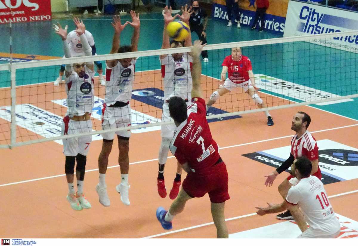 Volley League: Απότομη «προσγείωση» για τον Ολυμπιακό από τον Φοίνικα στη Σύρο (video)