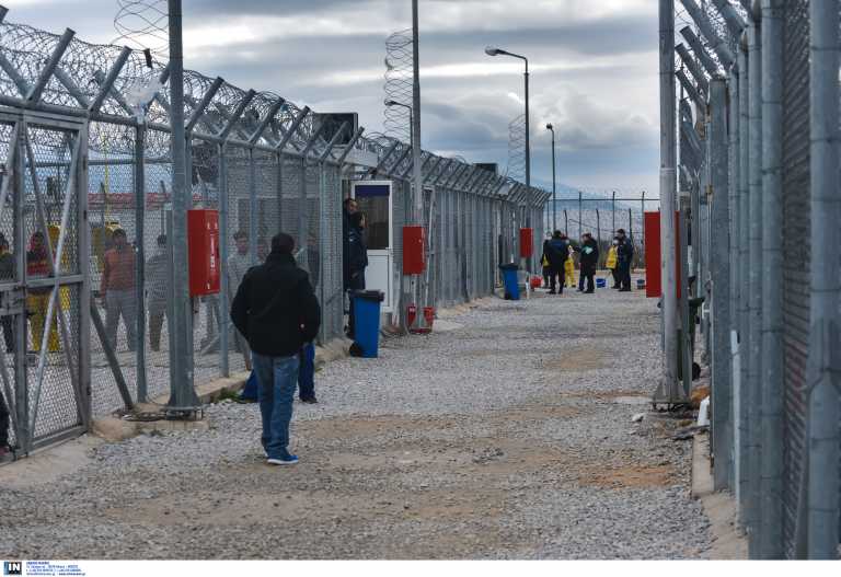 Παρέμβαση τεσσάρων Μητροπολιτών στον Υπουργό Μετανάστευσης: Όχι επέκταση των δομών φιλοξενίας στη Θράκη