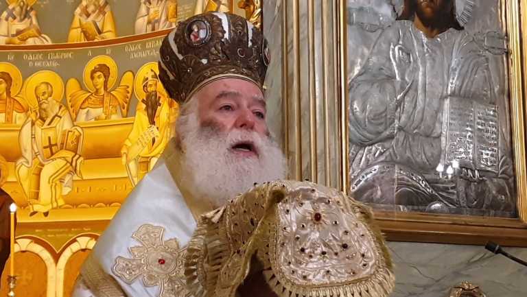 Ο Πατριάρχης Αλεξάνδρειας, Θεόδωρος δεν θα ρίξει τον Τίμιο Σταυρό λόγω κορονοϊού